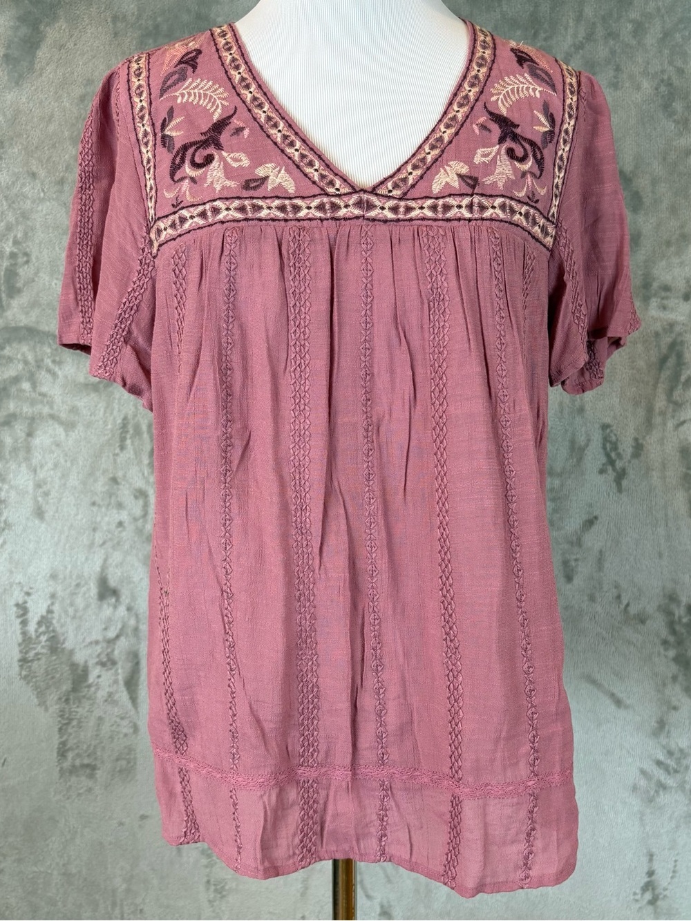 Knox Rose Embroidered Boho V-Neck Puff Sleeve Top Dusty Rose Wmn’s S